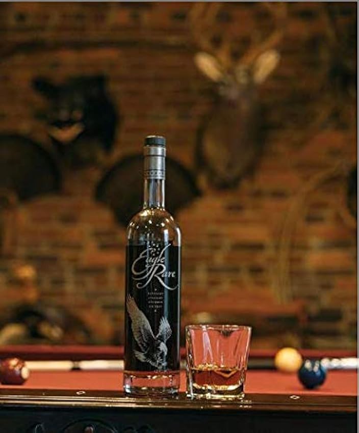 Eagle Rare 10 Years Old Kentucky Straight Bourbon Whiskey 45% Vol. 0,7l Kz6bFM8a