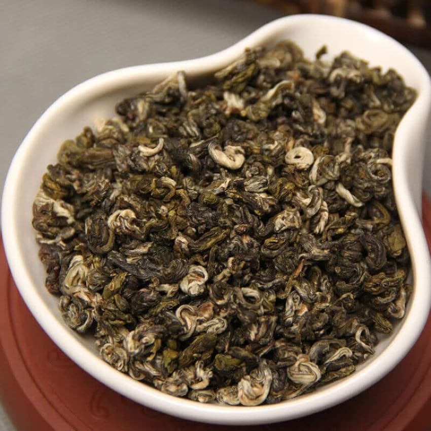 Original One Bud Two Leaf Tea Yunnan Biluochun Thé Vert